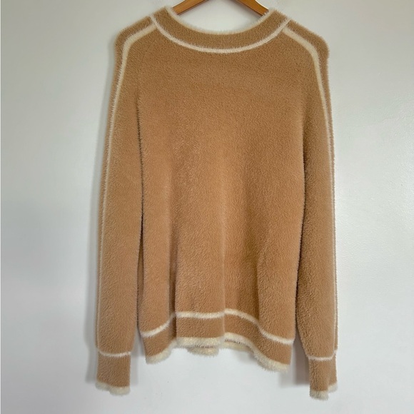 Cyrus Faux Mink Pullover Sweater Size Large - Picture 2 of 9